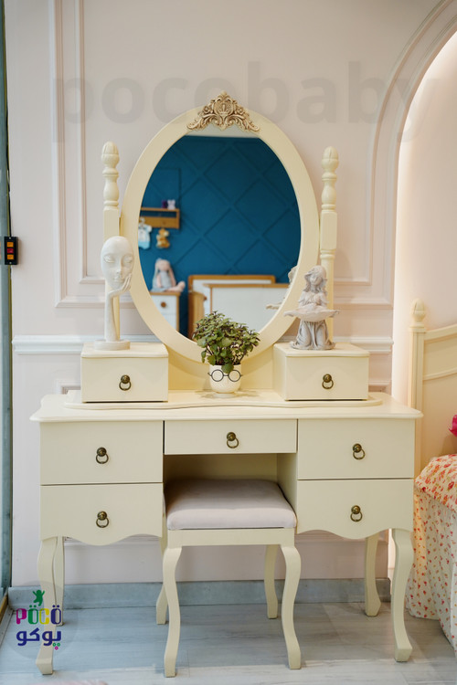 میزآرایش سرویس جوان کوئین